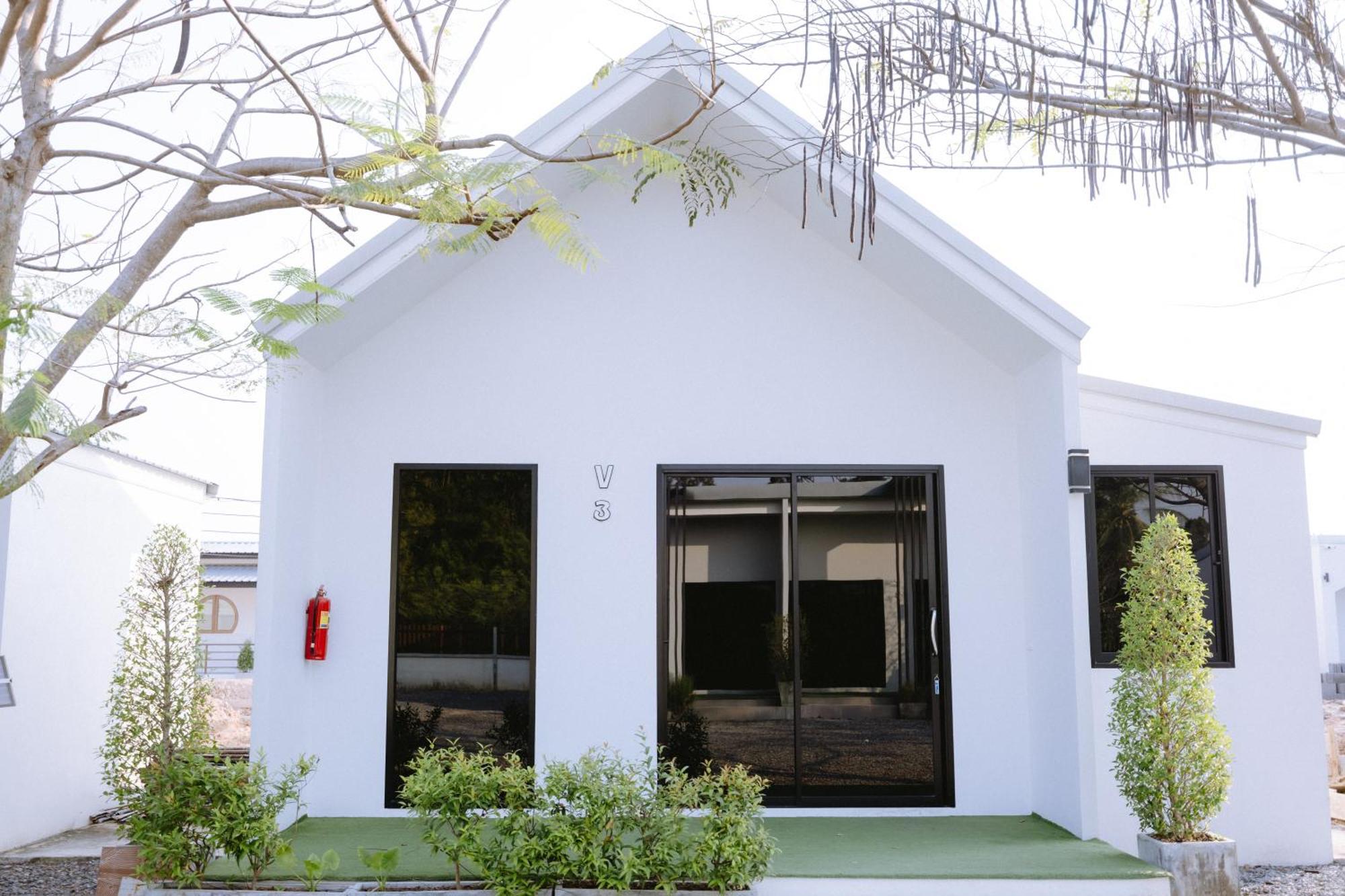 Peeranon Resort Nakhon Nayok Exterior photo